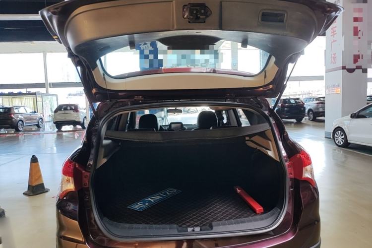 Used Haima S5 2016 1.5T CVT Enjoyment Edition Trunk