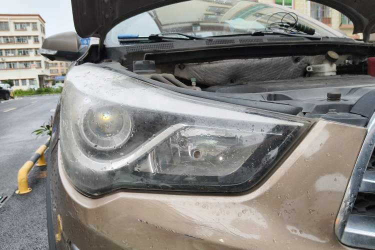 Used Haima S5 2016 1.5T CVT Enjoyment Edition Right Front Headlight