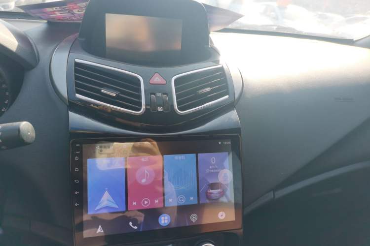 Used Haima S5 2016 1.5T CVT Enjoyment Edition Audio And AC Panel