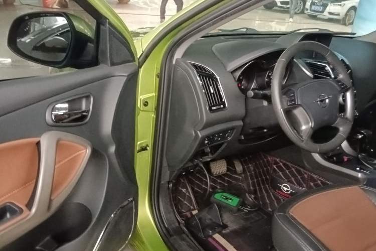 Used Haima S5 2016 1.5T CVT Enjoyment Edition Driver Seat