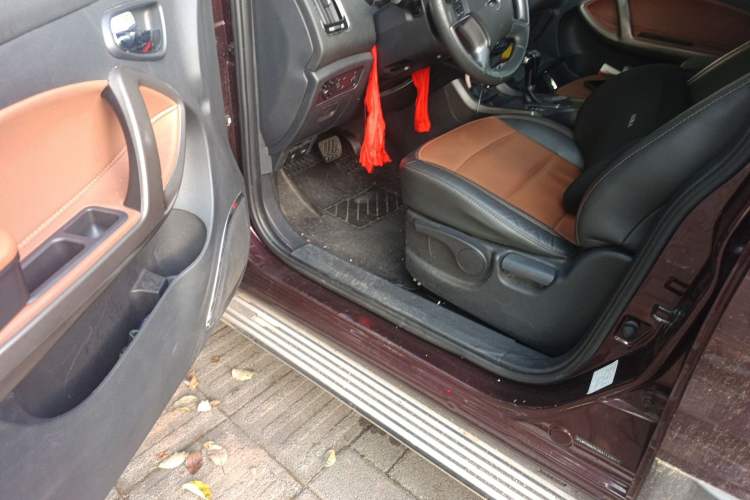 Used Haima S5 2016 1.5T CVT Enjoyment Edition Driver Seat
