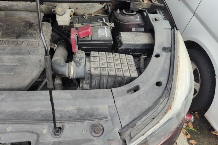 Used Haima S5 2016 1.5T CVT Enjoyment Edition Engine Bay Left