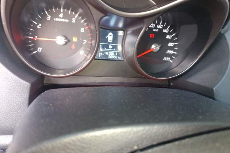 Used Haima S5 2016 1.5T CVT Enjoyment Edition Odometer Close Up