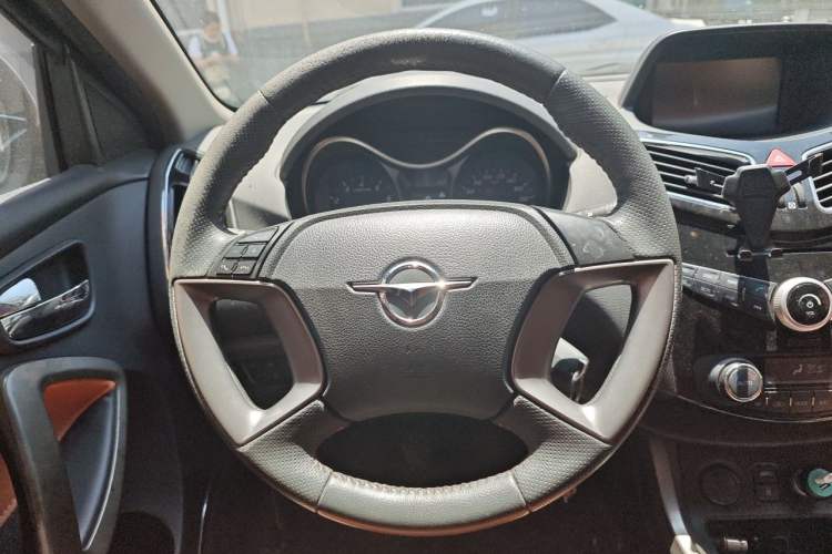 Used Haima S5 2016 1.6L Manual Smart Luxury Tech Edition Steering Wheel