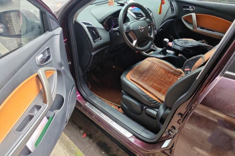 Used Haima S5 2016 1.6L Manual Luxury Tech Edition Driver Seat