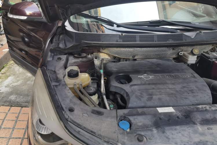 Used Haima S5 2016 1.5T CVT Enjoyment Edition Engine Bay Right
