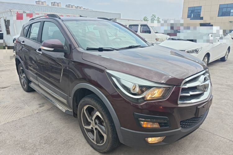 Used Haima S5 2016 1.6L Manual Luxury Tech Edition Front Right 45 Deg