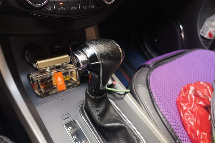 Used Haima S5 2016 1.5T CVT Enjoyment Edition Gear Lever