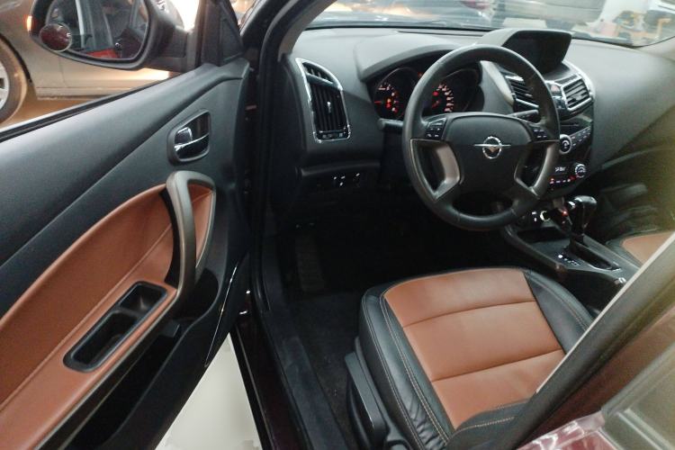 Used Haima S5 2016 1.5T CVT Enjoyment Edition Interior 3