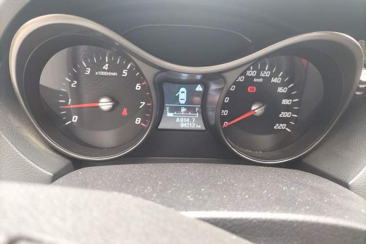 Used Haima S5 2016 1.6L Manual Luxury Tech Edition Odometer Close Up