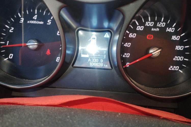 Used Haima S5 2016 1.6L Manual Luxury Tech Edition Odometer Close Up
