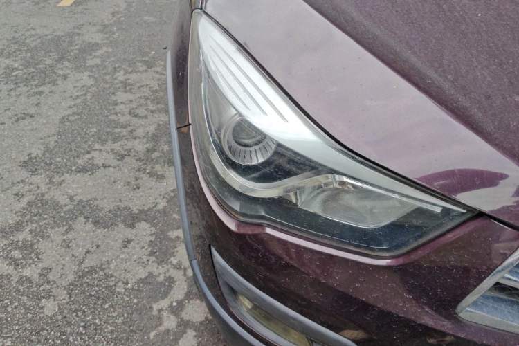 Used Haima S5 2016 1.6L Manual Luxury Tech Edition Right Front Headlight