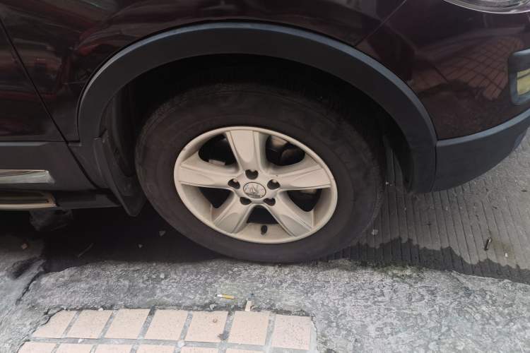 Used Haima S5 2016 1.5T CVT Enjoyment Edition Right Front Wheel Hub