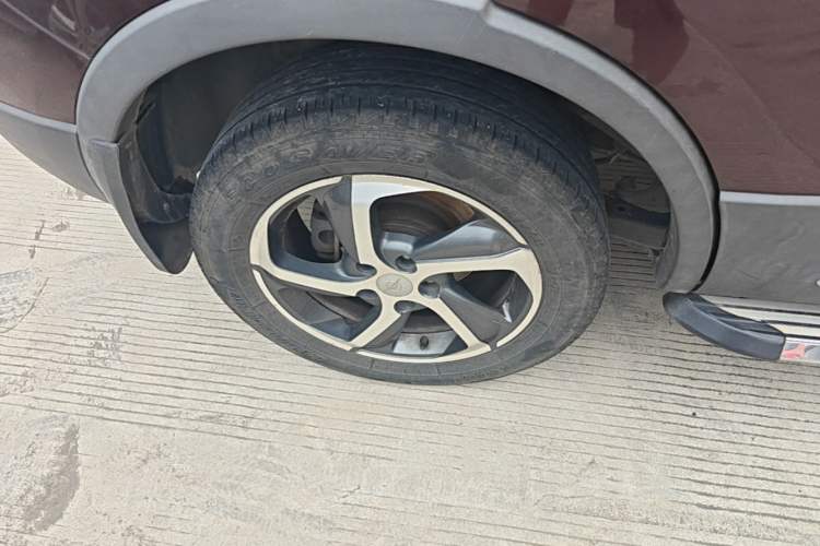Used Haima S5 2016 1.6L Manual Luxury Tech Edition Right Rear Wheel Hub