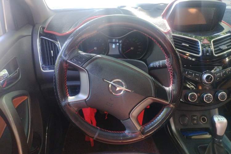Used Haima S5 2016 1.6L Manual Luxury Tech Edition Steering Wheel