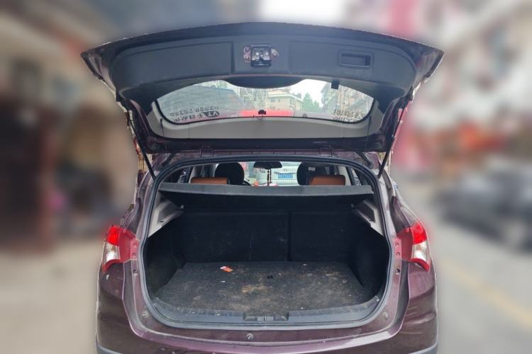 Used Haima S5 2016 1.6L Manual Luxury Tech Edition Trunk