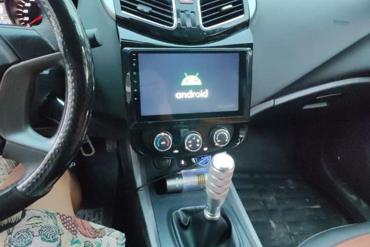 Used Haima S5 2016 1.6L Manual Luxury Tech Edition Audio And AC Panel