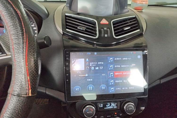 Used Haima S5 2016 1.5T CVT Enjoyment Edition Audio And AC Panel