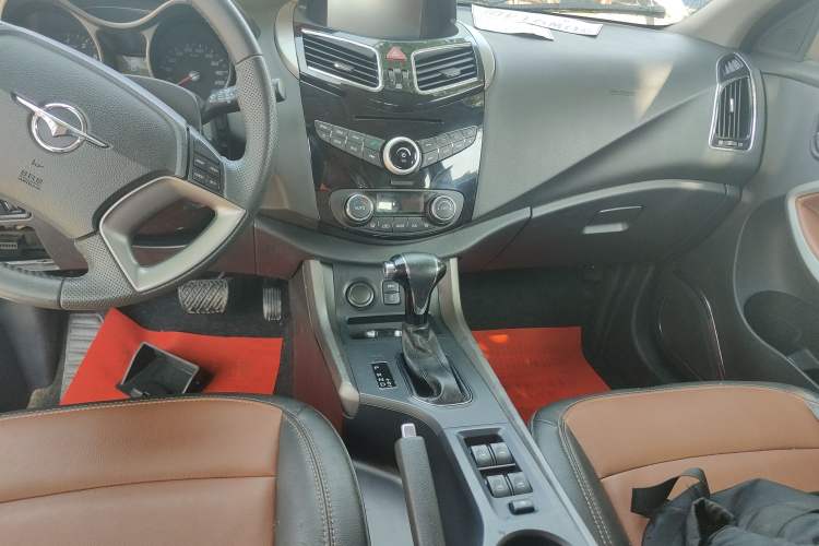 Used Haima S5 2016 1.5T CVT Enjoyment Edition Audio And AC Panel