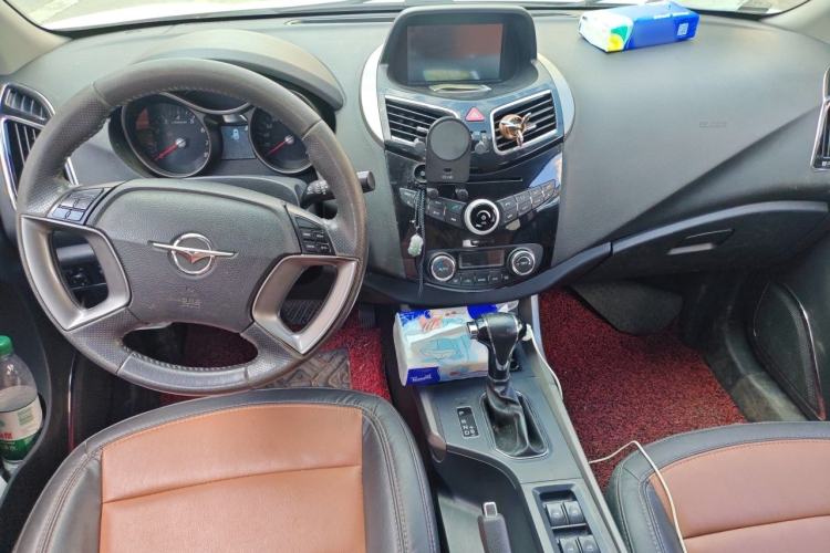 Used Haima S5 2016 1.5T CVT Enjoyment Edition Center Console