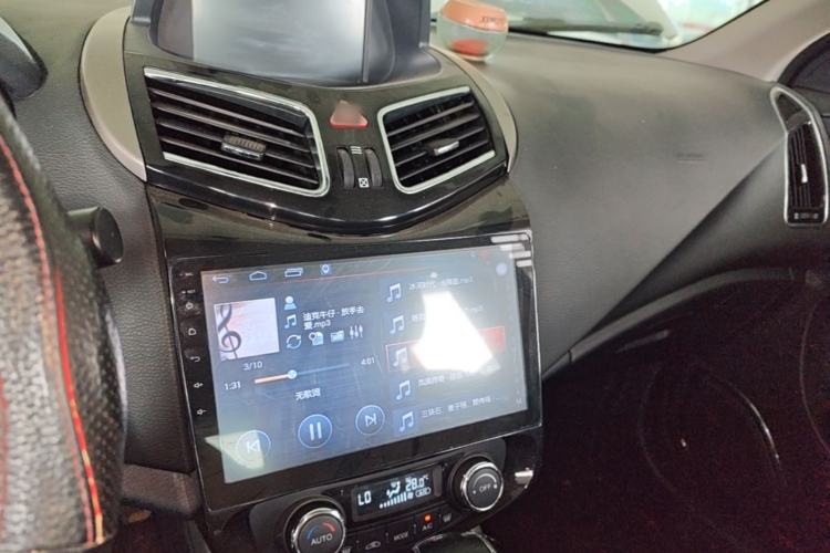 Used Haima S5 2016 1.5T CVT Enjoyment Edition Center Console