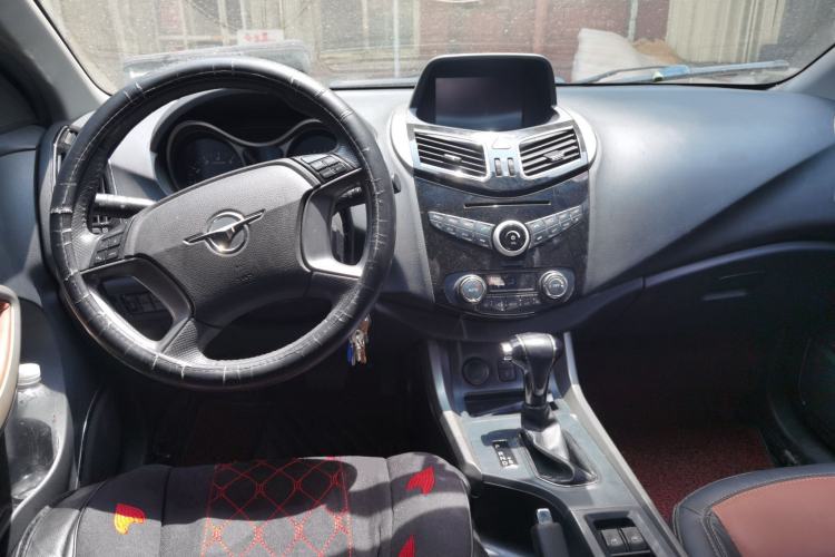 Used Haima S5 2016 1.5T CVT Enjoyment Edition Center Console