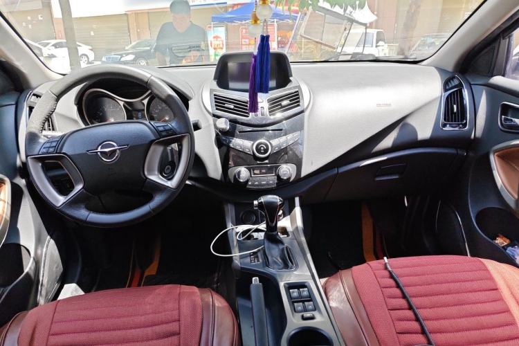 Used Haima S5 2016 1.5T CVT Enjoyment Edition Center Console