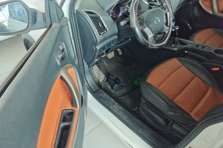 Used Haima S5 2016 1.5T CVT Enjoyment Edition Driver Seat