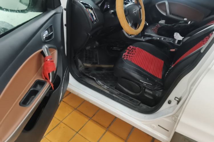 Used Haima S5 2016 1.5T CVT Enjoyment Edition Driver Seat