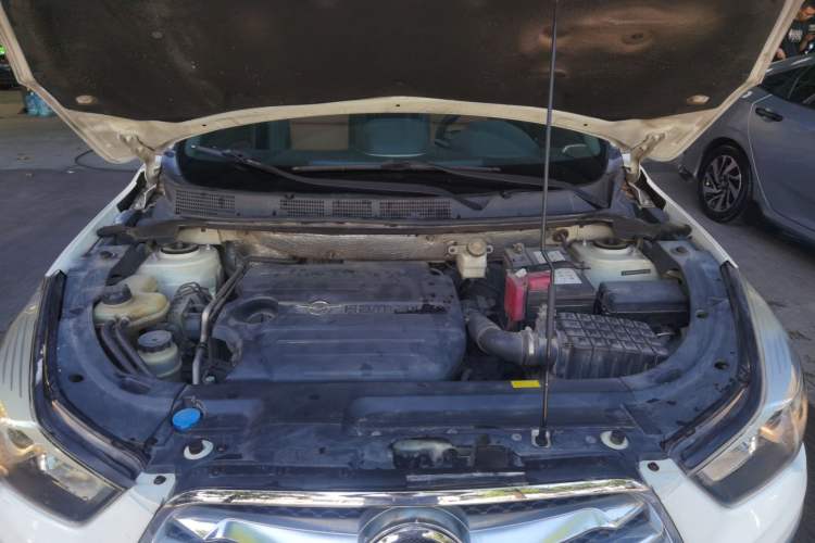Used Haima S5 2016 1.5T CVT Enjoyment Edition Engine Bay