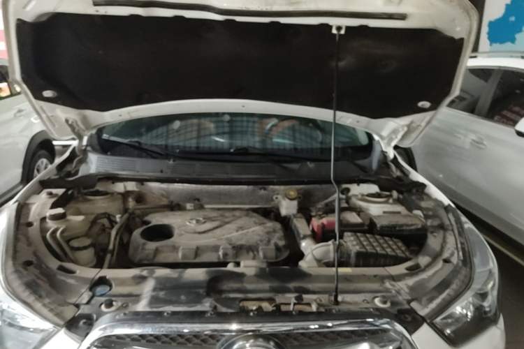 Used Haima S5 2016 1.6L Manual Luxury Tech Edition Engine Bay