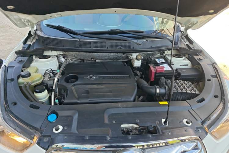 Used Haima S5 2016 1.5T CVT Enjoyment Edition Engine Bay