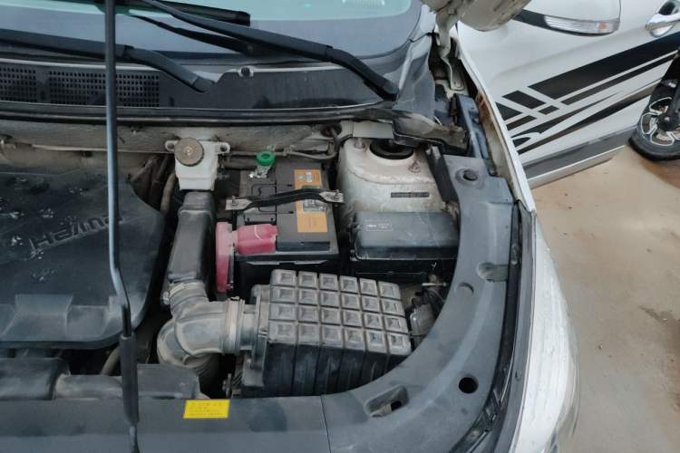 Used Haima S5 2016 1.6L Manual Luxury Tech Edition Engine Bay Left