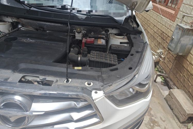 Used Haima S5 2016 1.5T CVT Enjoyment Edition Engine Bay Left