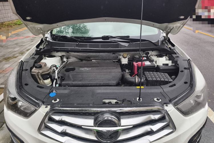 Used Haima S5 2016 1.5T CVT Enjoyment Edition Engine Bay