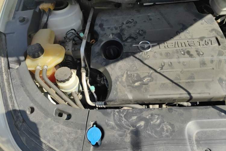 Used Haima S5 2016 1.5T CVT Enjoyment Edition Engine Bay Right