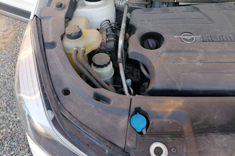 Used Haima S5 2016 1.5T CVT Enjoyment Edition Engine Bay Right