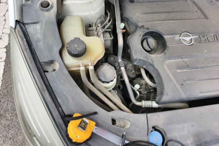 Used Haima S5 2016 1.5T CVT Enjoyment Edition Engine Bay Right
