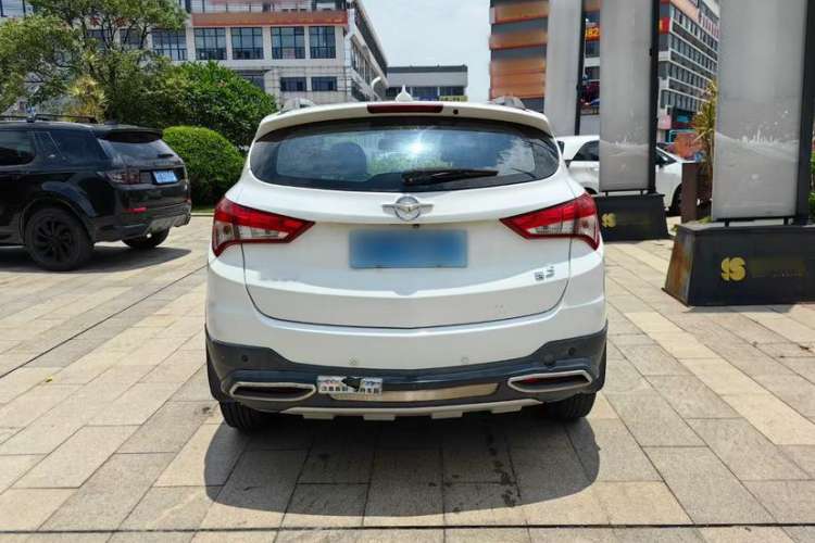 Used Haima S5 2016 1.5T CVT Enjoyment Edition Exterior 4