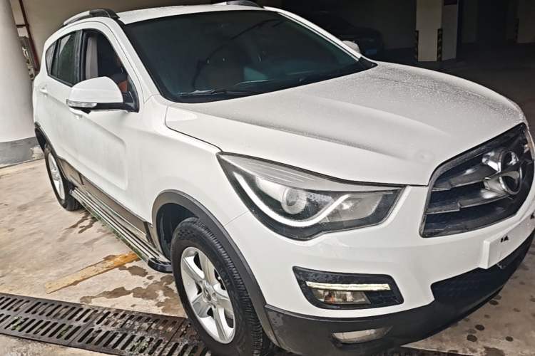 Used Haima S5 2016 1.5T CVT Enjoyment Edition Front Right 45 Deg
