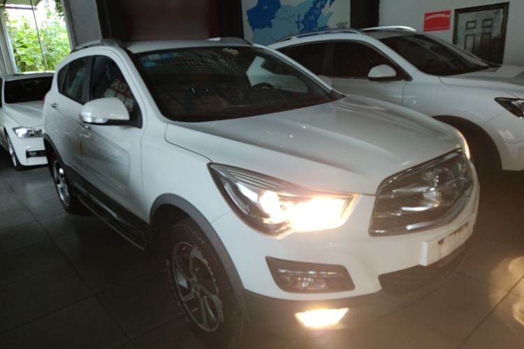 Used Haima S5 2016 1.6L Manual Luxury Tech Edition Front Right 45 Deg