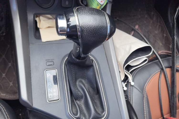 Used Haima S5 2016 1.5T CVT Enjoyment Edition Gear Lever