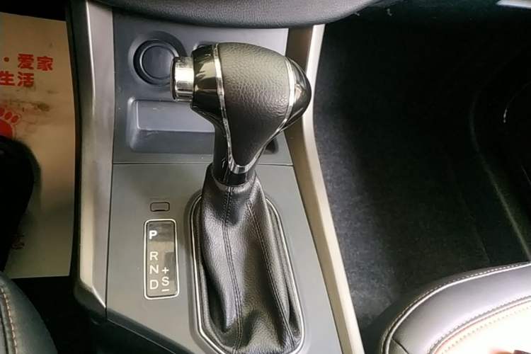 Used Haima S5 2016 1.5T CVT Enjoyment Edition Gear Lever