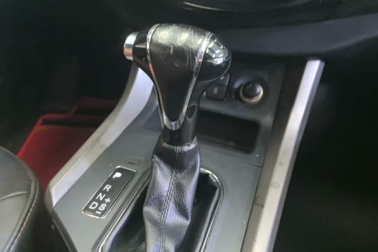 Used Haima S5 2016 1.5T CVT Enjoyment Edition Gear Lever