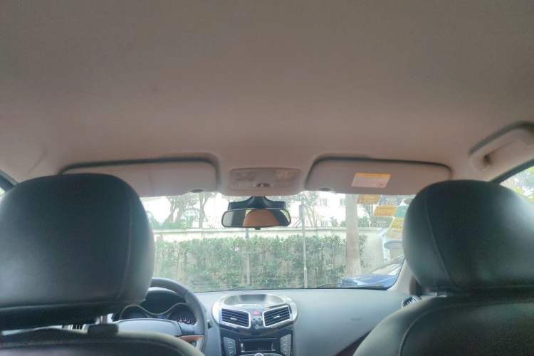 Used Haima S5 2016 1.6L Manual Luxury Tech Edition Headliner