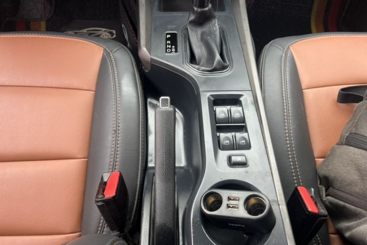 Used Haima S5 2016 1.5T CVT Enjoyment Edition Interior 2