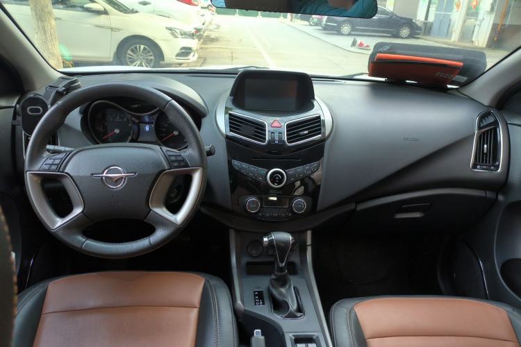 Used Haima S5 2016 1.5T CVT Enjoyment Edition Interior 2