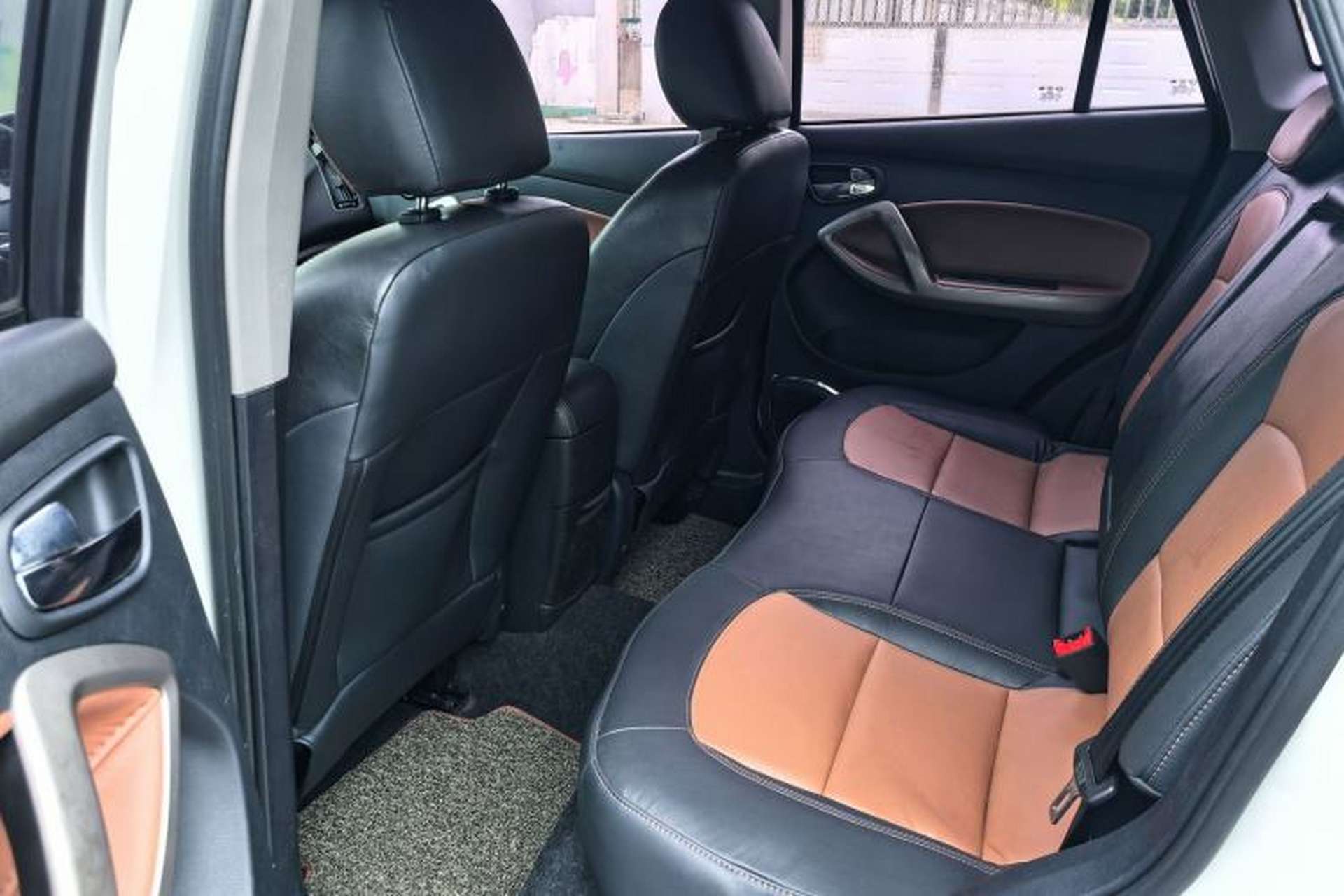 Used Haima S5 2016 1.5T CVT Enjoyment Edition Interior 2