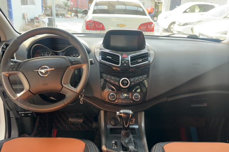 Used Haima S5 2016 1.5T CVT Enjoyment Edition Interior 3