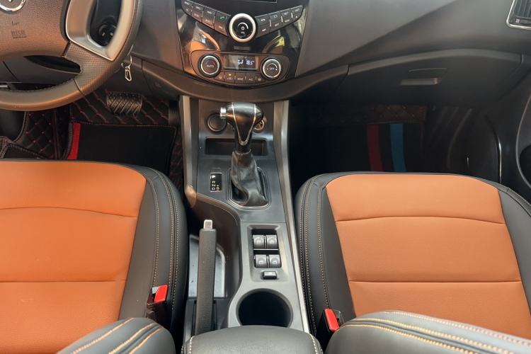 Used Haima S5 2016 1.5T CVT Enjoyment Edition Interior 4